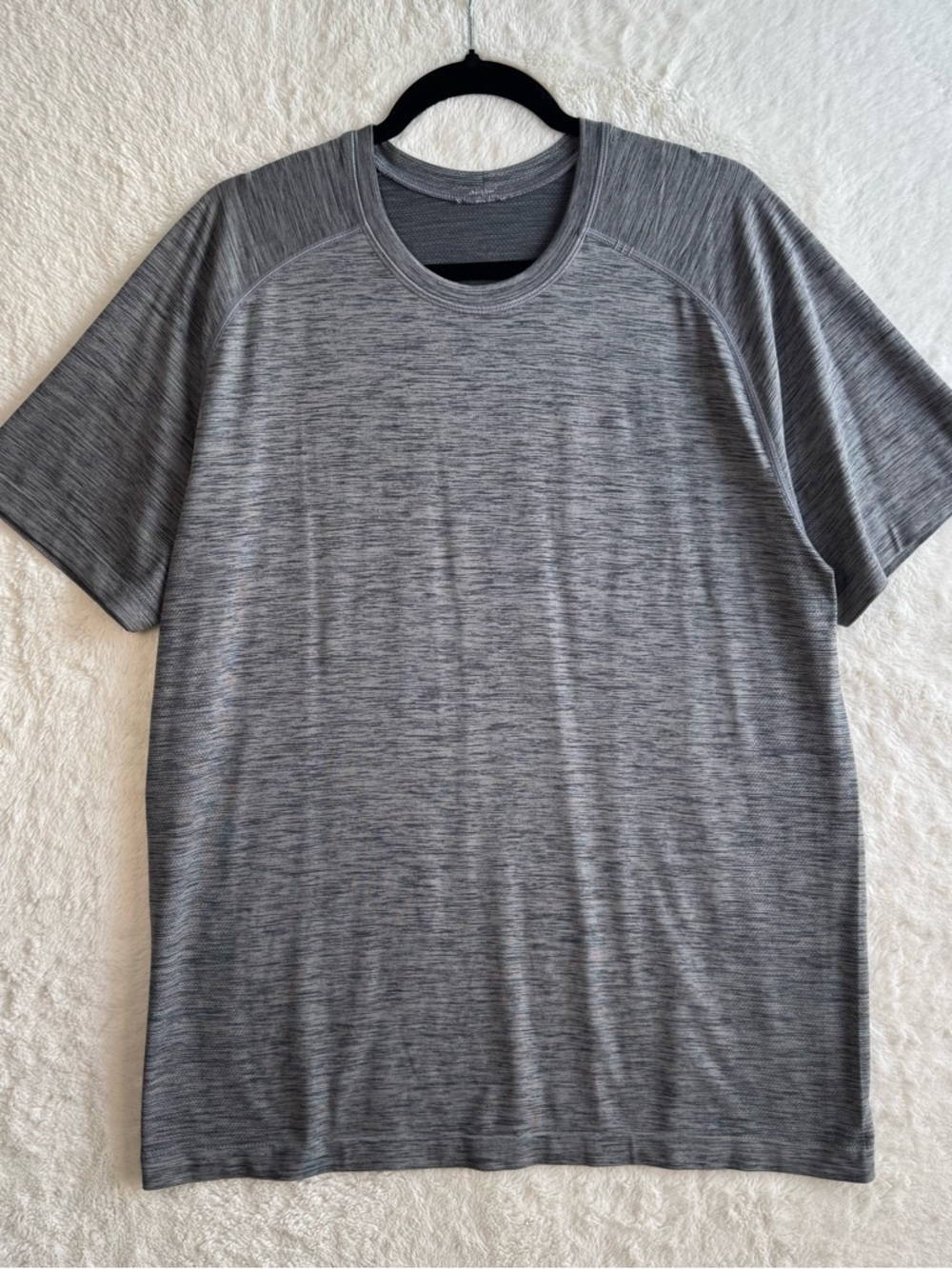 Lululemon Metal Vent Tech Short Sleeve Shirt Men's XL Gray Stretch Run Training